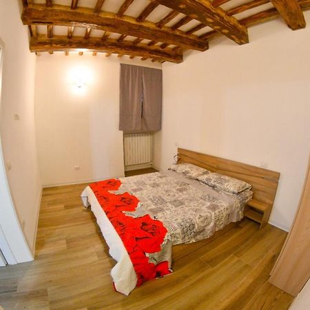 A Casa Di Silvia Apartman Foligno Kültér fotó